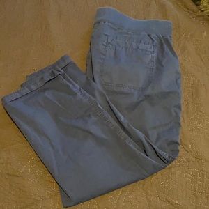 Maurices capris